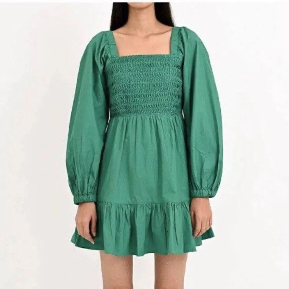 Benjanan Green Square Neck Puff Sleeve Dress - Long Sleeve - NWT - Size Medium